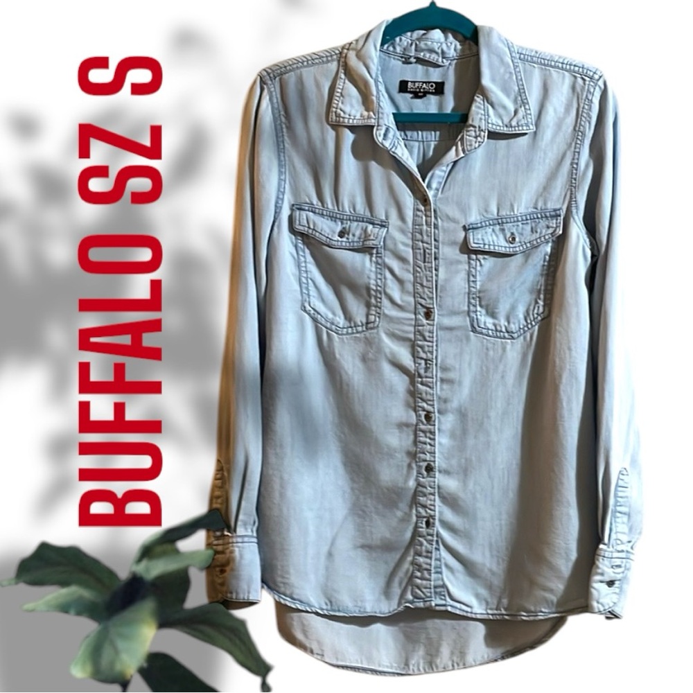 BUFFALO light DENIM SHIRT Men’s  SZ S Long Sleeves button down w Front Pockets